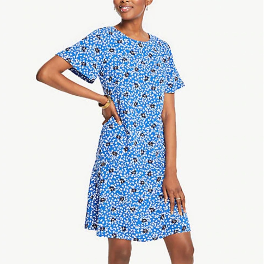 NWT Ann Taylor Floral Cluster T-Shirt Dress, 6P